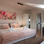 아파트호텔 Holdvirag Sárvár