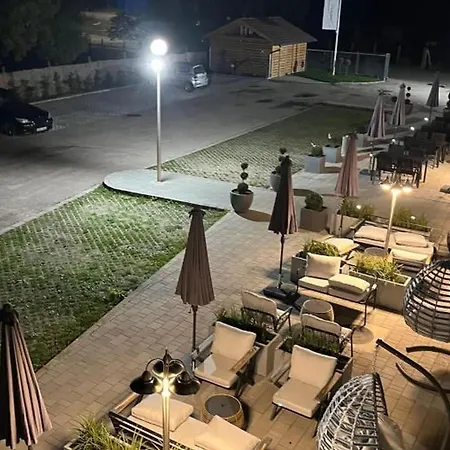 Apart Otel Holdvirag Sárvár