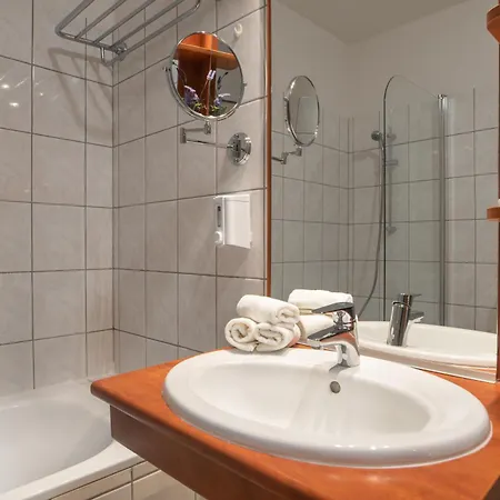 Aparthotel Holdvirag