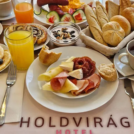 Holdvirag 4* Sárvár