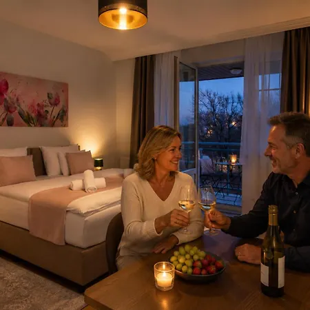 Aparthotel Holdvirag Sarvar