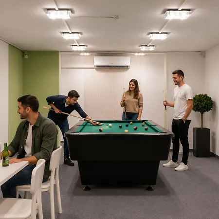 Apart Otel Holdvirag
