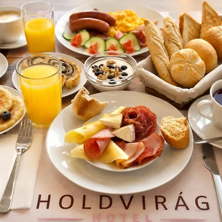 Holdvirag 4*